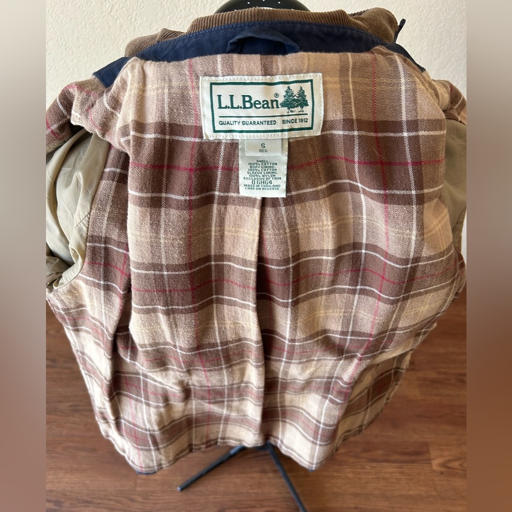 Women’s vintage L.L. Bean chore jacket - Picture 4 of 5